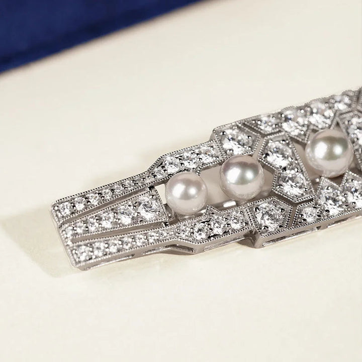 1920s' COLLECTION Akoya Pearl 18K White Gold Diamond Chrysler Brooch 1920s' COLLECTION Akoya Pearl 18K White Gold Diamond Chrysler Brooch 1920s' COLLECTION