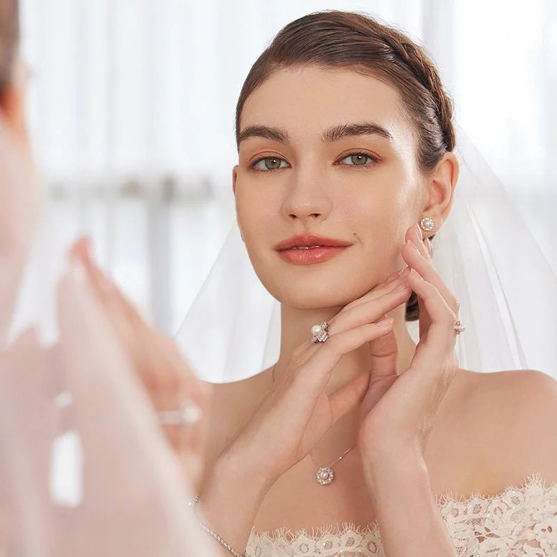 1920s' COLLECTION Akoya Pearl 18K White Gold Diamond Waltz Necklace 1920s' COLLECTION Akoya Pearl 18K White Gold Diamond Waltz Necklace 1920s' COLLECTION