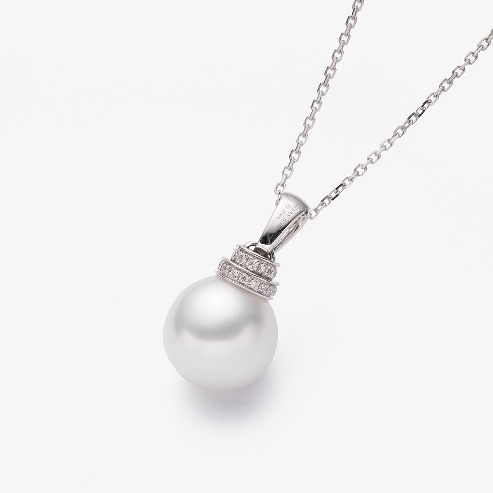 Teardrop-shaped South Sea Pearl 18K Gold Diamonds Haute Jewelry Elegant Necklace