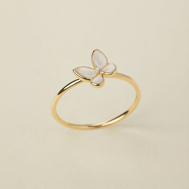 Mother-of-pearl 18K Gold Diamond Whole Butterfly Ring