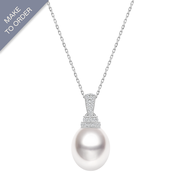 Teardrop-shaped South Sea Pearl 18K Gold Diamonds Haute Jewelry Elegant Necklace