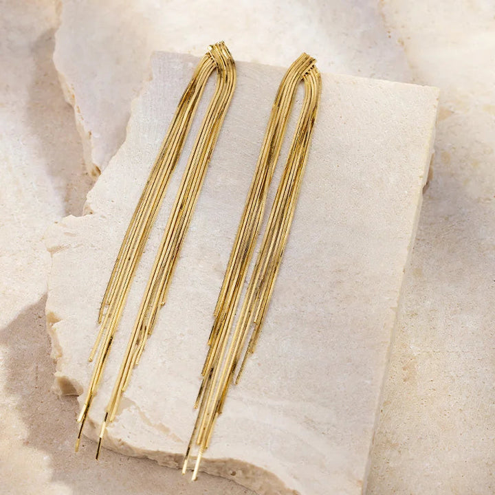 NAPLES COLLECTION 18K Gold Herringbone Chain Pure Metal Eardrop Earring NAPLES COLLECTION 18K Gold Herringbone Chain Pure Metal Eardrop Earring NAPLES COLLECTION