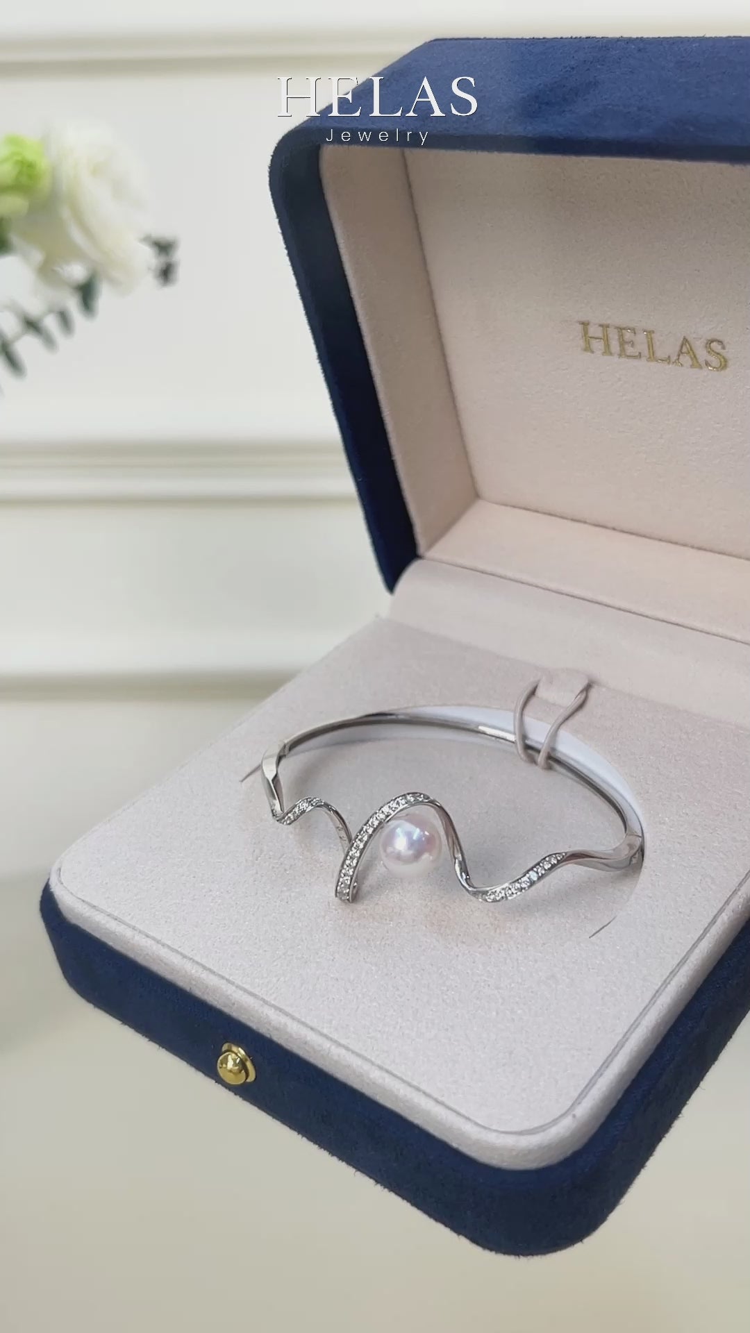 Akoya Pearl 18K Solid Gold Diamond Bracelet