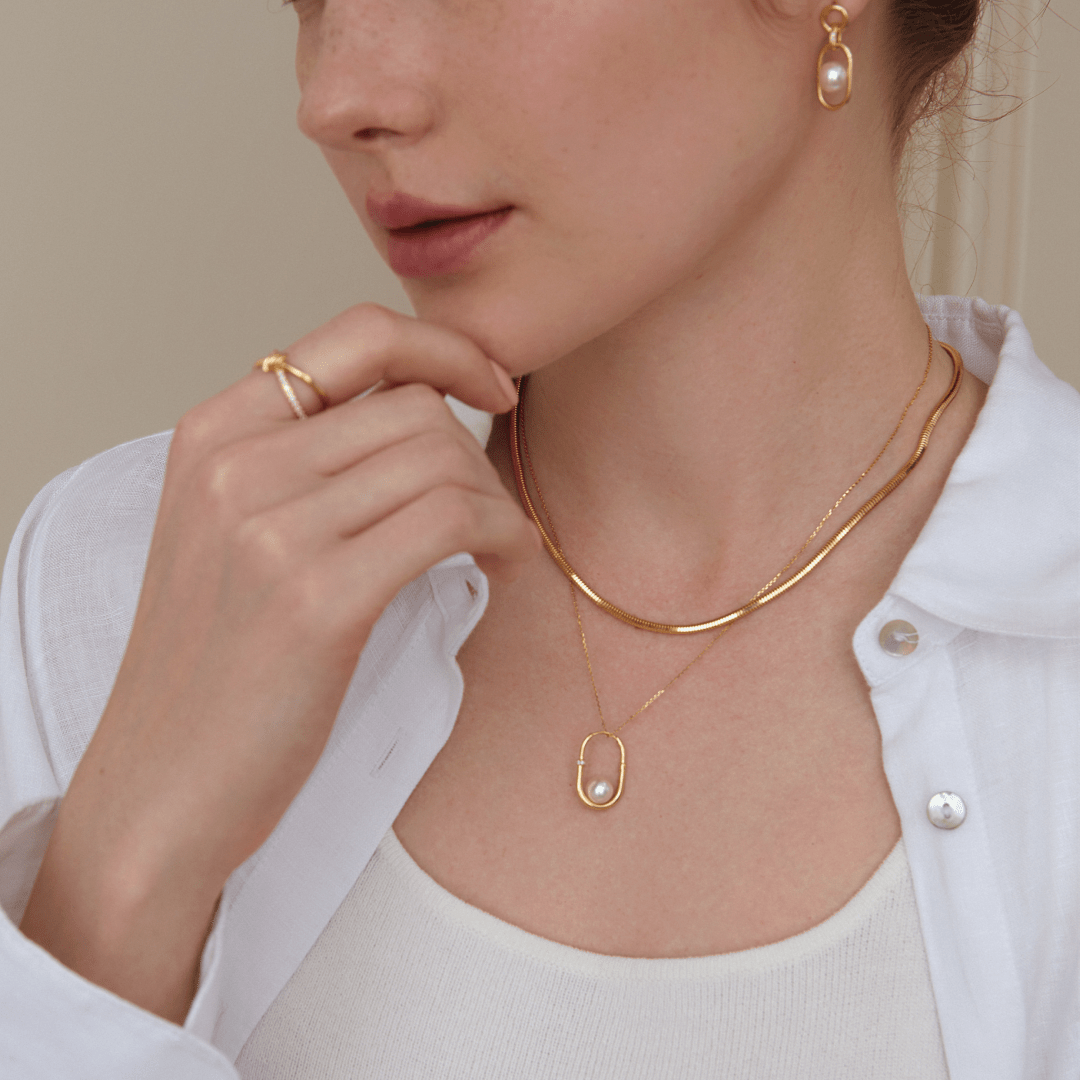 Top 10 Jewelry Trends for 2025: A Guide to Staying Ahead - HELAS Jewelry