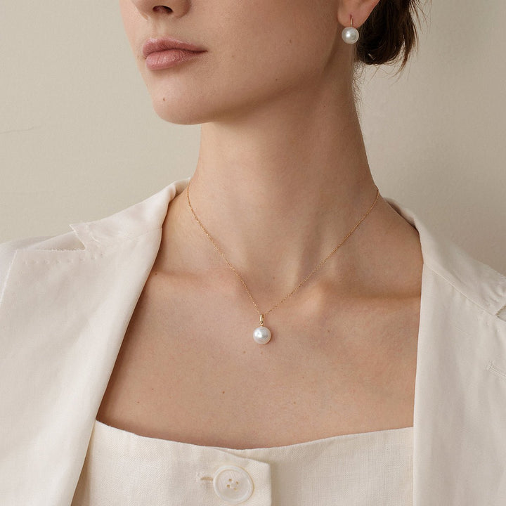 10 - 11mm Freshwater Edison Pearl 14K Gold Classic Buckle Pendant Necklace - HELAS Jewelry