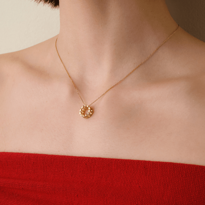 18K Gold Diamond Lucky Continuous Pendant Necklace - HELAS Jewelry
