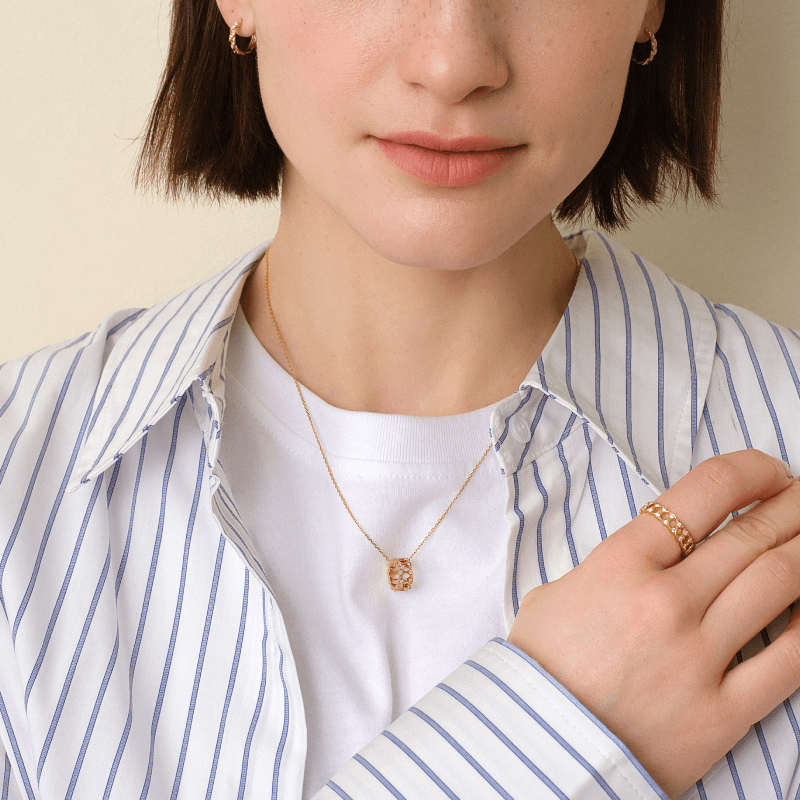 18K Gold Diamond Lucky Continuous Pendant Necklace - HELAS Jewelry