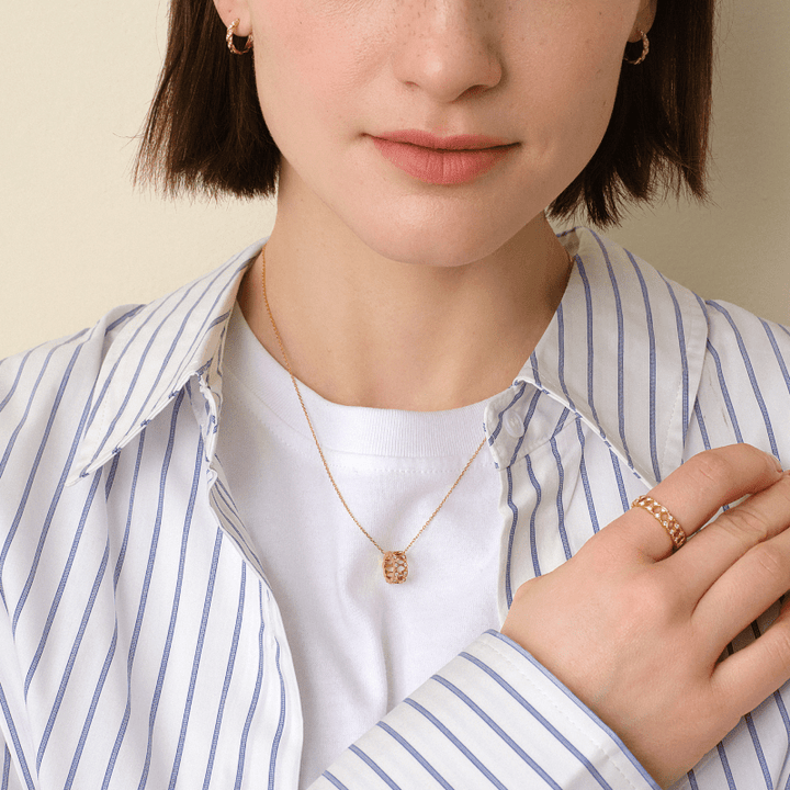 18K Gold Diamond Lucky Continuous Pendant Necklace - HELAS Jewelry