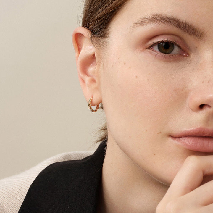 18K Gold Diamond Twist Huggie Hoop Earrings - HELAS Jewelry