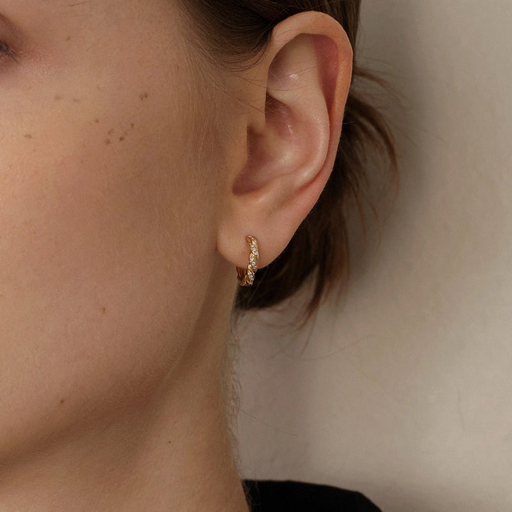 18K Gold Diamond Twist Huggie Hoop Earrings - HELAS Jewelry