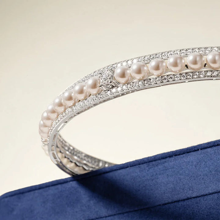 1920s' COLLECTION Akoya Pearl 18K White Gold Diamond Mary Crown 1920s' COLLECTION Akoya Pearl 18K White Gold Diamond Mary Crown 1920s' COLLECTION