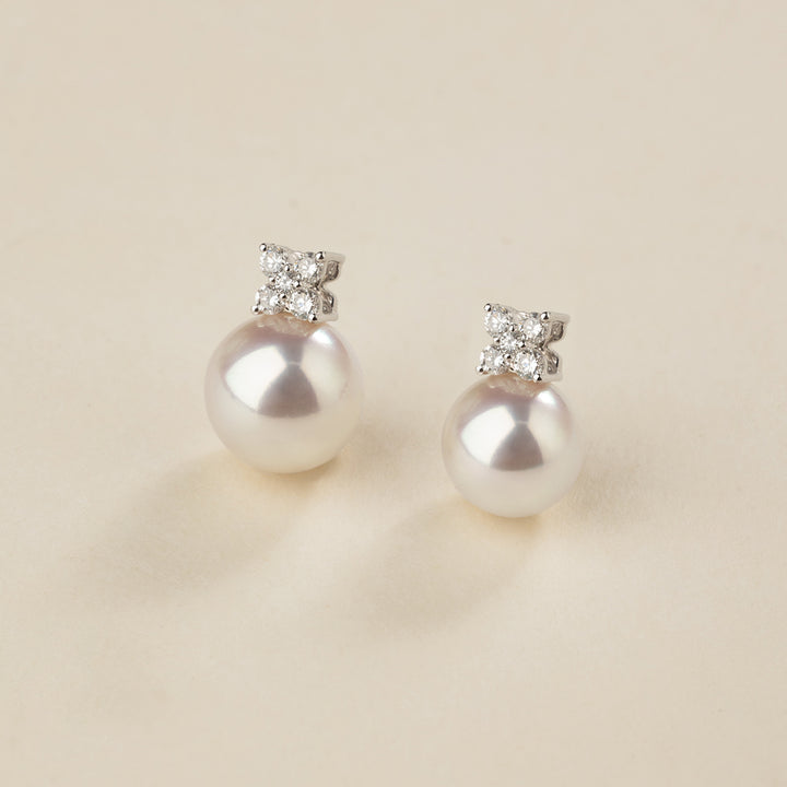 Akoya Pearl 10K White Gold Diamond Clover Pendant Necklace