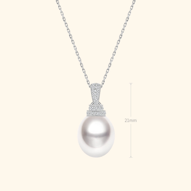 Teardrop-shaped South Sea Pearl 18K Gold Diamonds Haute Jewelry Elegant Necklace