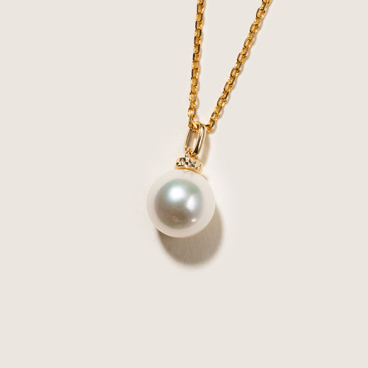 Akoya Pearl 18K Gold Italian Casual Style Pendant Necklace