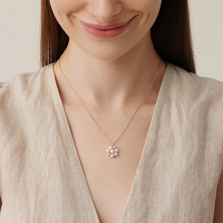 Freshwater Pearl 9K Gold Lab-Grown Diamond Dandelion Pendant Necklace