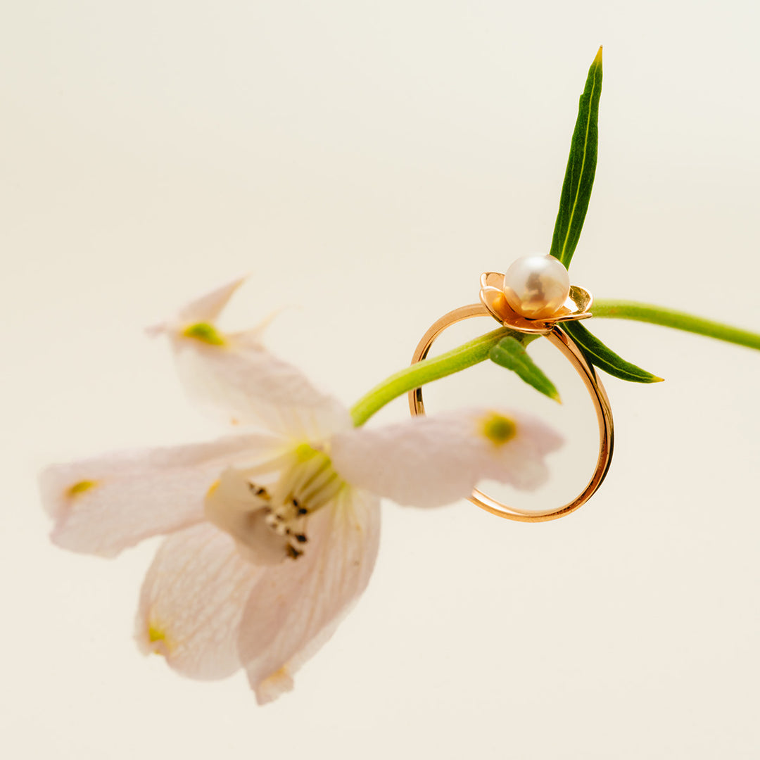 Freshwater Pearl 9K Rose Gold Bloom Dew Ring