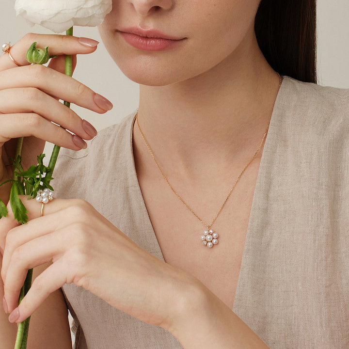 Freshwater Pearl 9K Gold Lab-Grown Diamond Dandelion Pendant Necklace