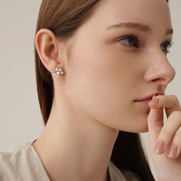 Freshwater Pearl 9K Gold Lab-Grown Diamond Dandelion Stud Earrings