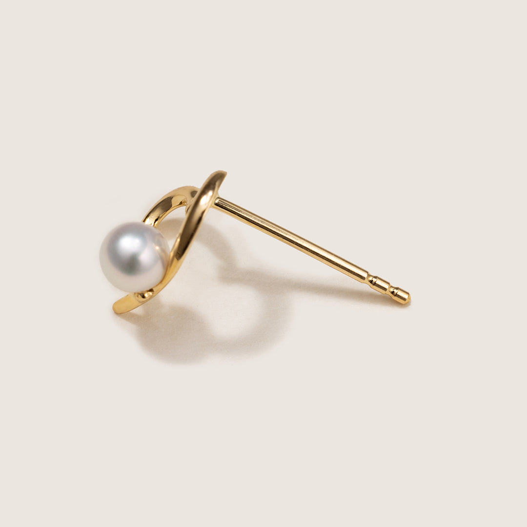 Freshwater Pearl 9K Gold Heart Romance Studs Earrings