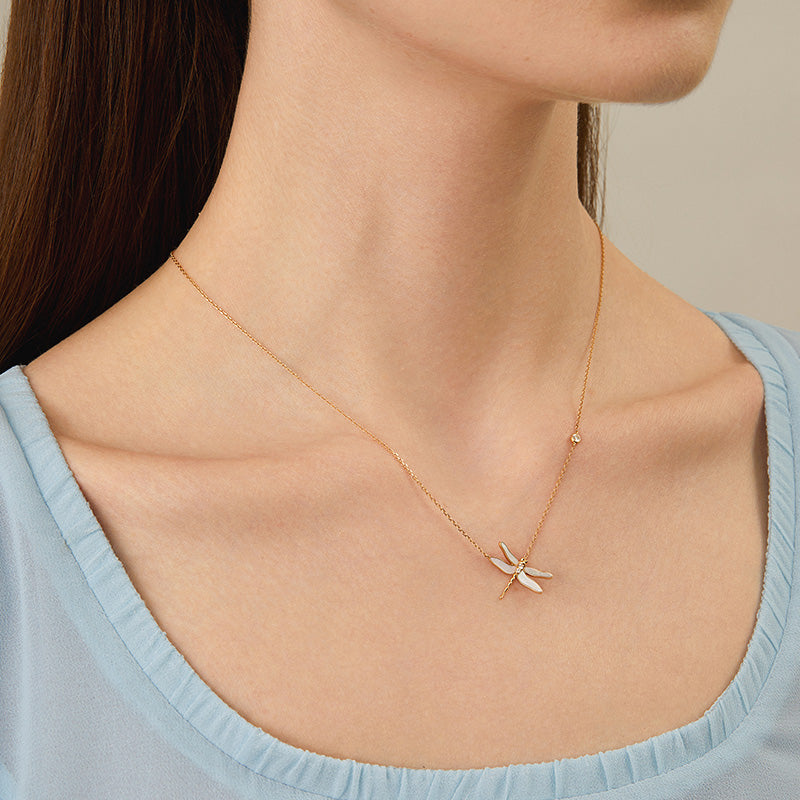 Mother-of-pearl 18K Gold Diamond Whole Dragonfly Necklace