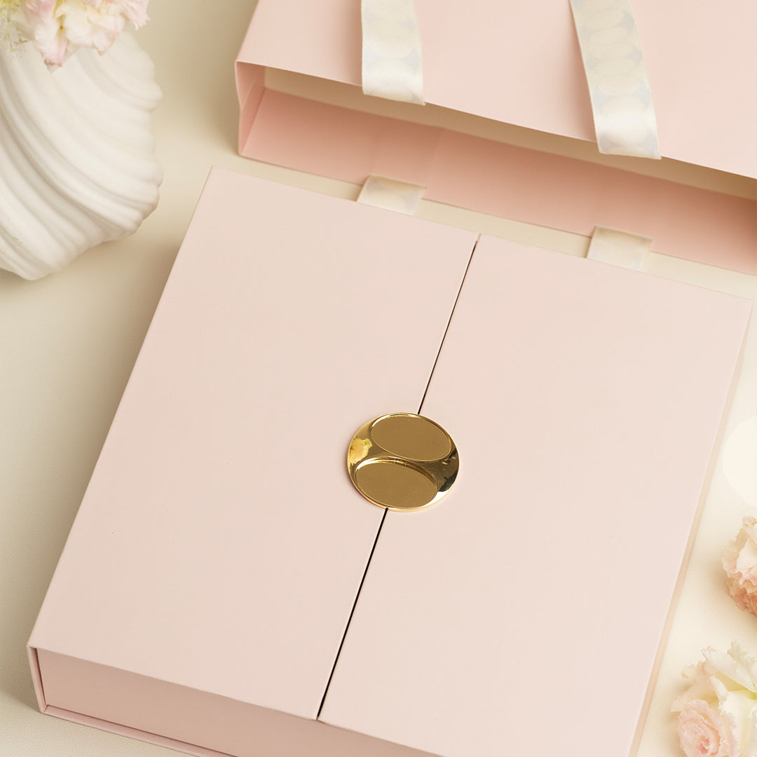 Duo-Door Pink Heart Clip Keepsake Gift Box