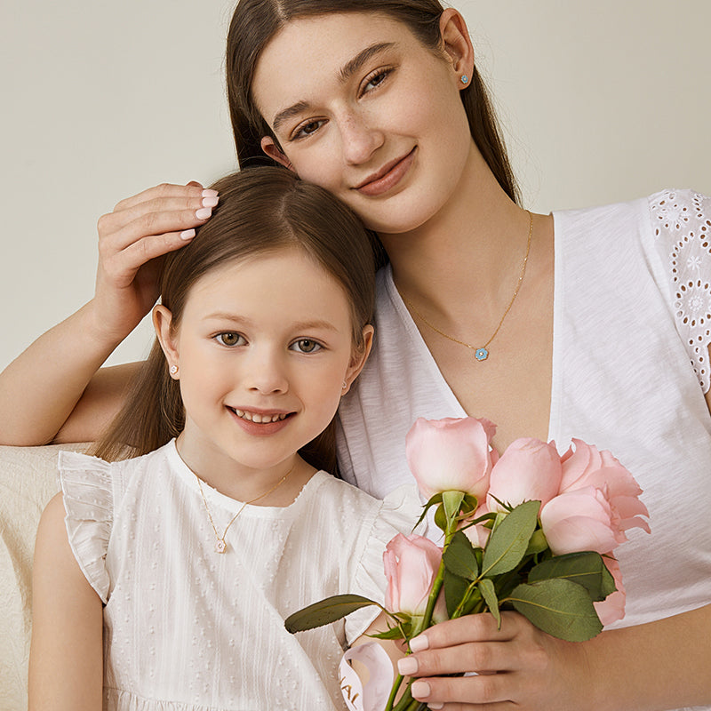 Mother-daughter Matching 18K Gold Enamel Diamond Petite Flower Necklace