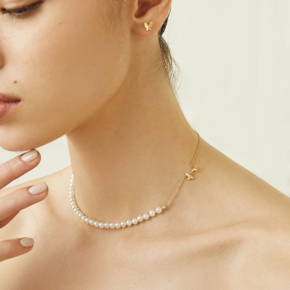 Akoya Pearls 18K Gold Butterfly Diamond Neklace