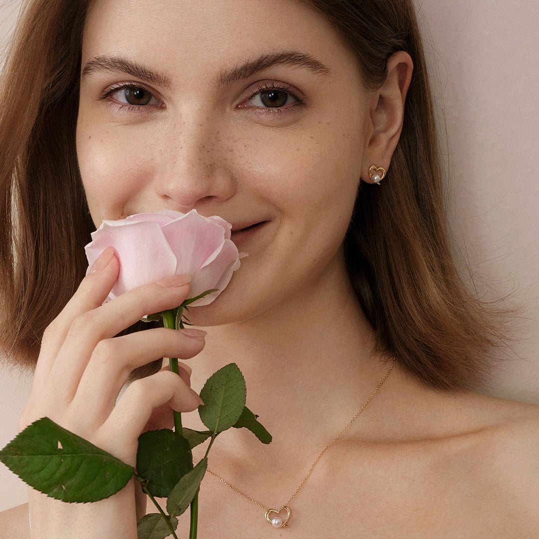 Freshwater Pearl 9K Gold Heart Romance Studs Earrings