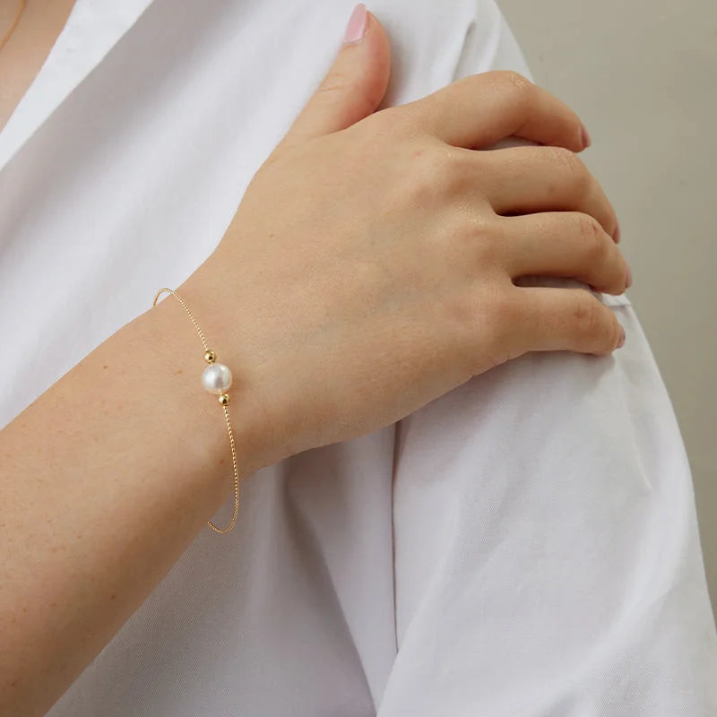 BASIC COLLECTION Akoya Pearl 18K Gold Minimalist Bracelet BASIC COLLECTION Akoya Pearl 18K Gold Minimalist Bracelet BASIC COLLECTION