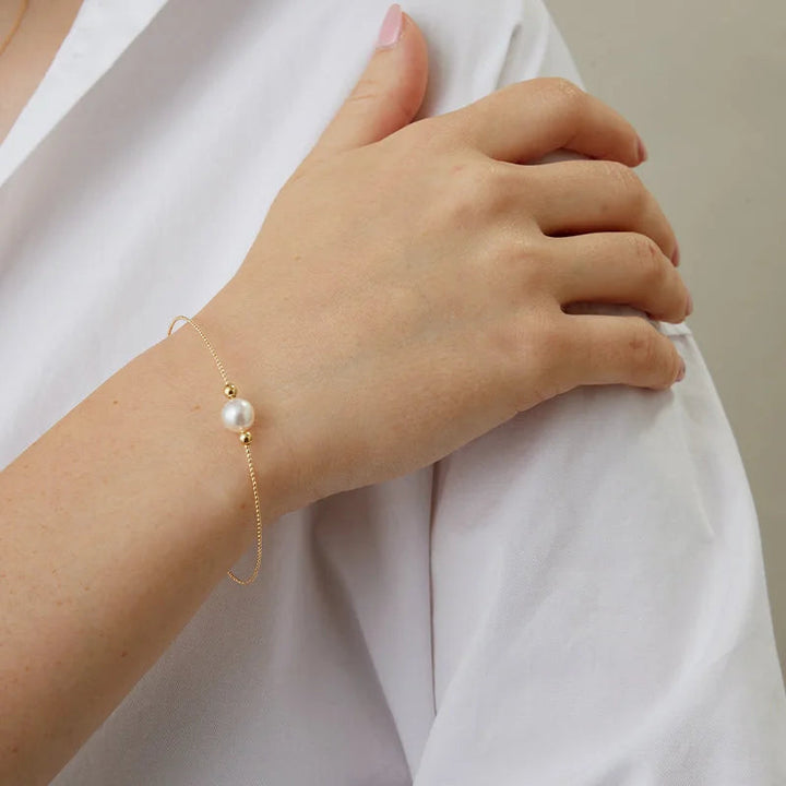 BASIC COLLECTION Akoya Pearl 18K Gold Minimalist Bracelet BASIC COLLECTION Akoya Pearl 18K Gold Minimalist Bracelet BASIC COLLECTION