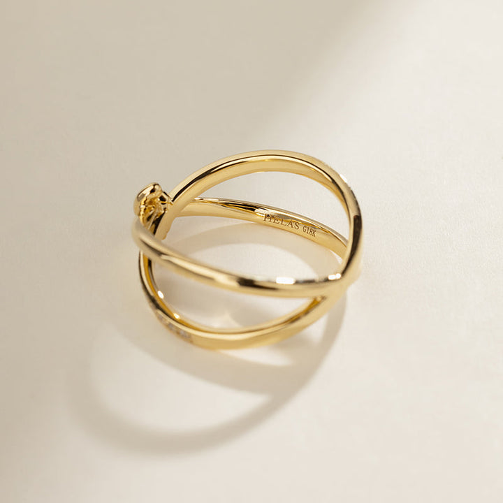 18K Gold Diamond Double-loop Twisted Ring