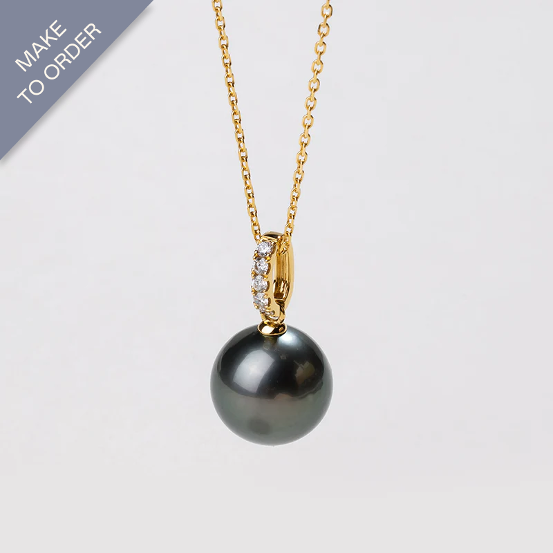 Tahitian 18K Gold Diamond Sequence Pendant Necklace