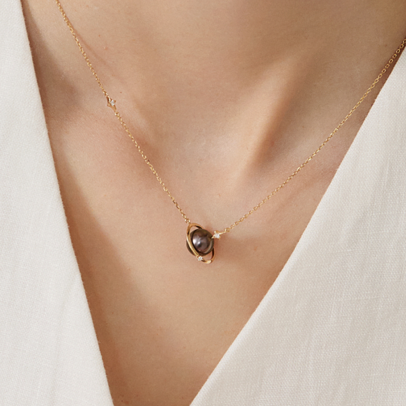 Tahitian Pearl 18K Gold Planetary Style Diamonds Necklace