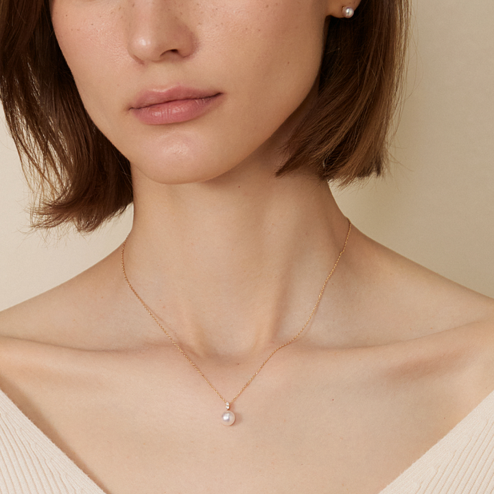 Akoya Pearl 18K Yellow Gold Twin Diamond Necklace