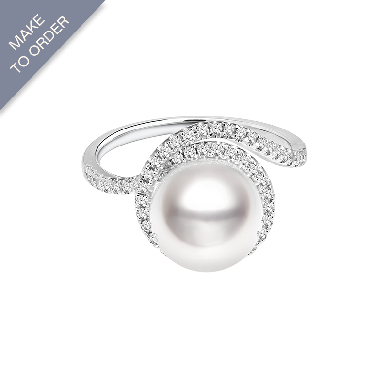 South Sea Pearl 18k Gold Diamond-Encrusted Haute Jewelry Ring