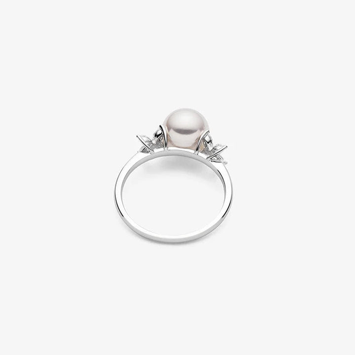 LOVE GROWS COLLECTION Akoya Pearl 18K White Gold White Flower Diamonds Ring LOVE GROWS COLLECTION Akoya Pearl 18K White Gold White Flower Diamonds Ring LOVE GROWS COLLECTION
