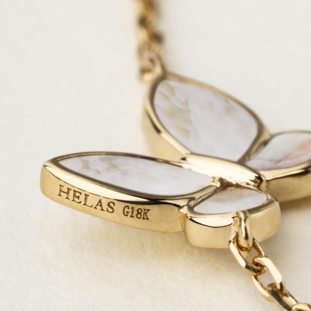 Mother-of-pearl 18K Gold Diamond Whole Butterfly Necklace