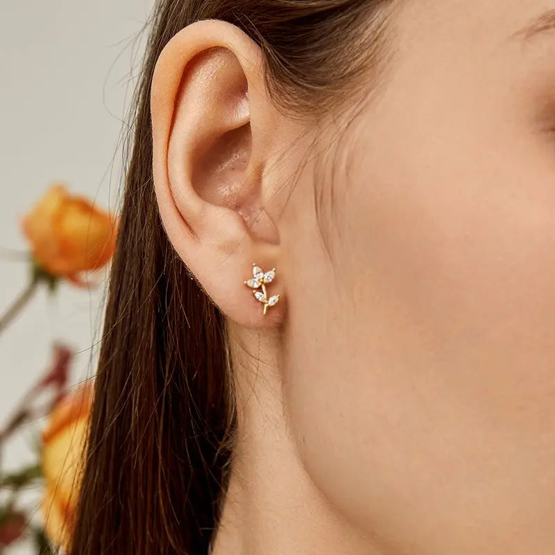 18K Gold Summer Flower Diamonds Ear Studs - HELAS Jewelry
