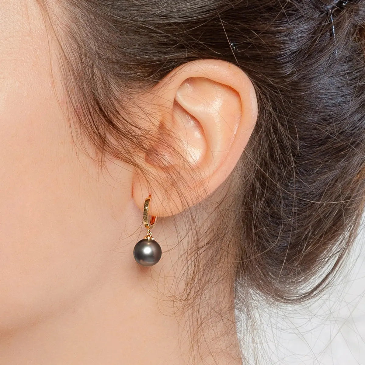 Tahitian Pearl 18K Gold Circle Earrings