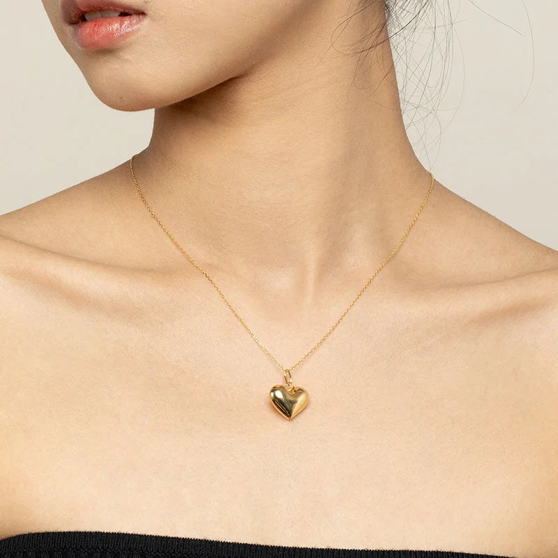 NAPLES COLLECTION 18K Gold Heart Pendant Necklace NAPLES COLLECTION 18K Gold Heart Pendant Necklace NAPLES COLLECTION