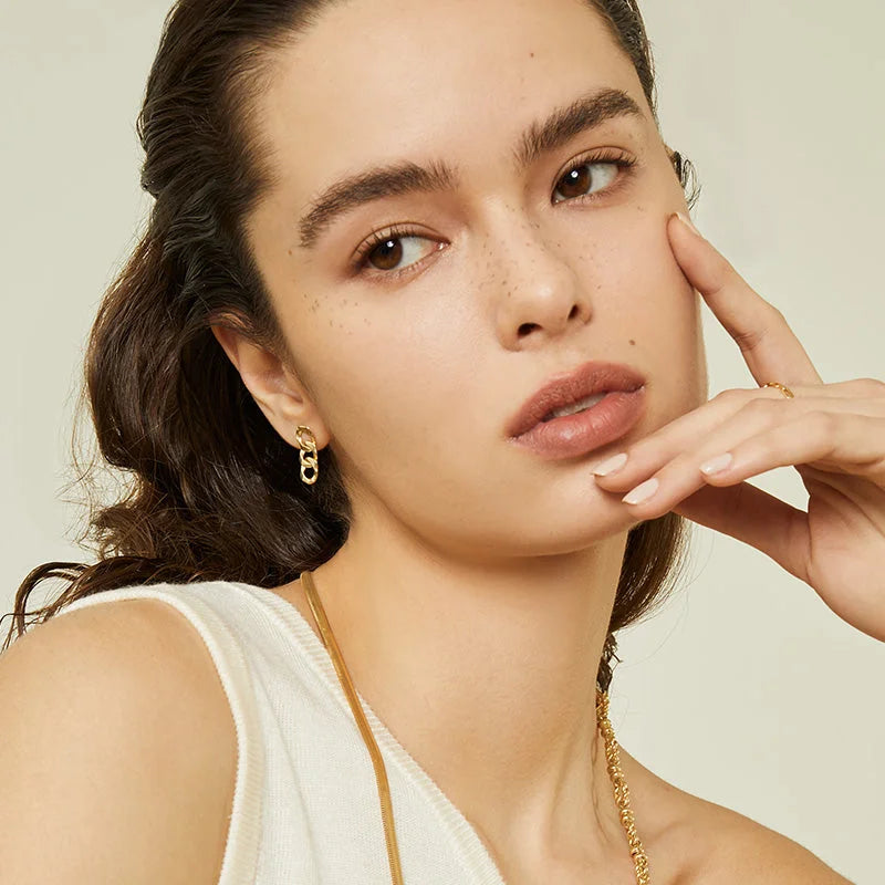 NAPLES COLLECTION 18K Gold Metal Texture Large Chain Earrings NAPLES COLLECTION 18K Gold Metal Texture Large Chain Earrings NAPLES COLLECTION