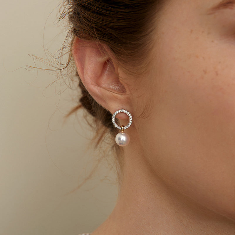 Akoya Saltwater Pearl 18K Gold Diamond High-End Infinity Hoop Earrings