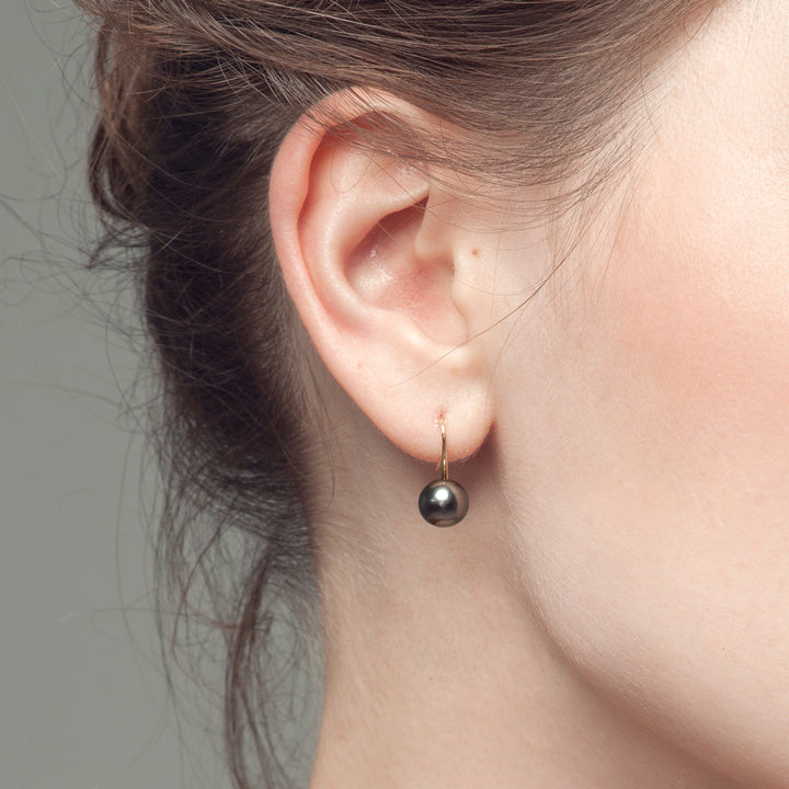 Tahitian Pearl 18K Gold Hook Earrings