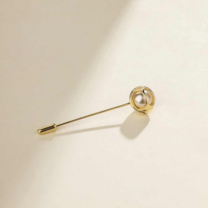 Akoya Saltwater Pearl 18K Gold Diamond Pearl-encased Brooch