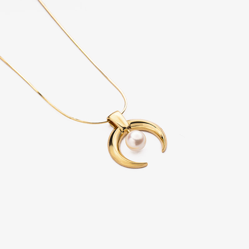 Akoya Pearl 18K Gold Special Design Highlight Necklace