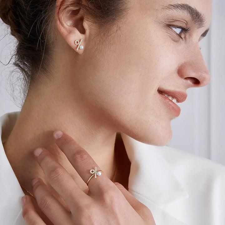 PERCENT COLLECTION Akoya Saltwater Pearl 18K Yellow Gold Dimond Circle Earrings - HELAS Jewelry