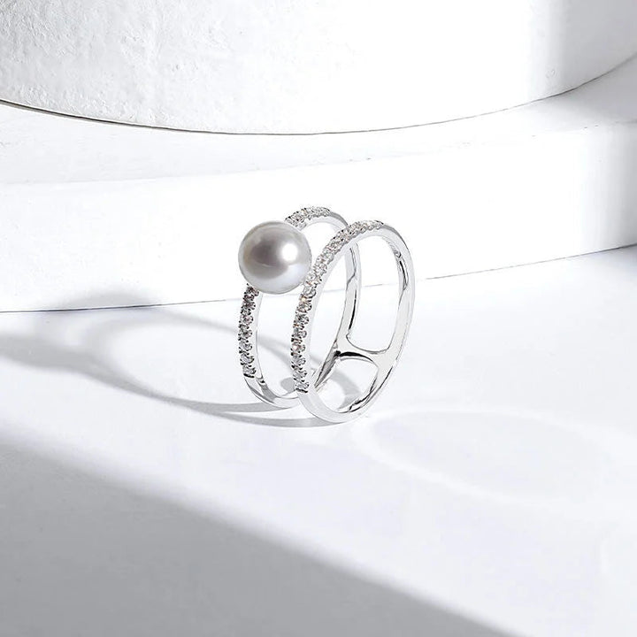 REFLECT COLLECTION Akoya Pearl White 18K Gold Double Band Diamonds Ring REFLECT COLLECTION Akoya Pearl White 18K Gold Double Band Diamonds Ring REFLECT COLLECTION