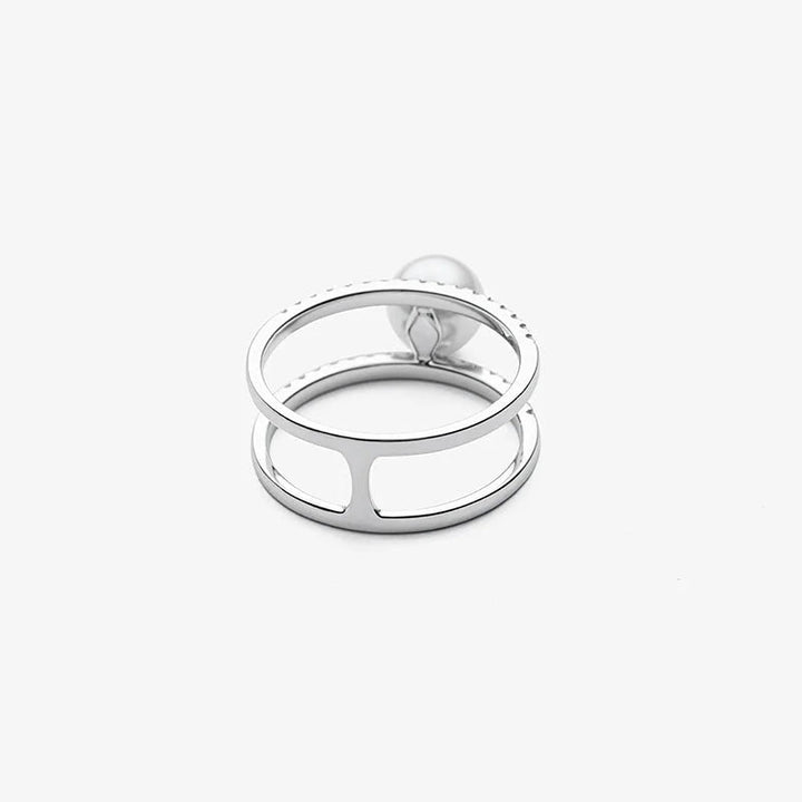 REFLECT COLLECTION Akoya Pearl White 18K Gold Double Band Diamonds Ring REFLECT COLLECTION Akoya Pearl White 18K Gold Double Band Diamonds Ring REFLECT COLLECTION