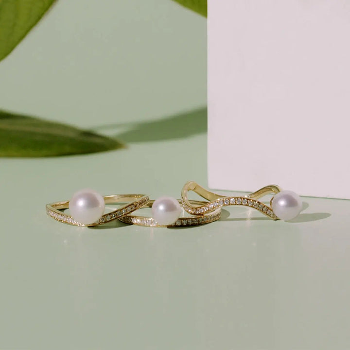 Akoya Pearl Ring 18K Yellow Gold Diamond V shaped Ring