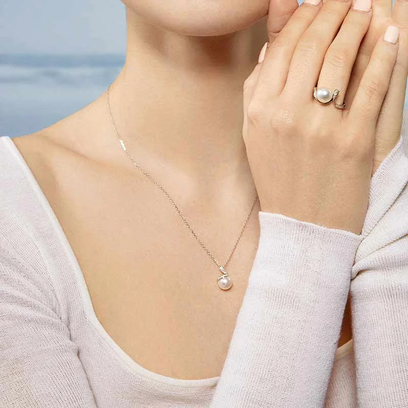 Akoya Pearl 18K White Gold Classic Wave Diamonds Necklace